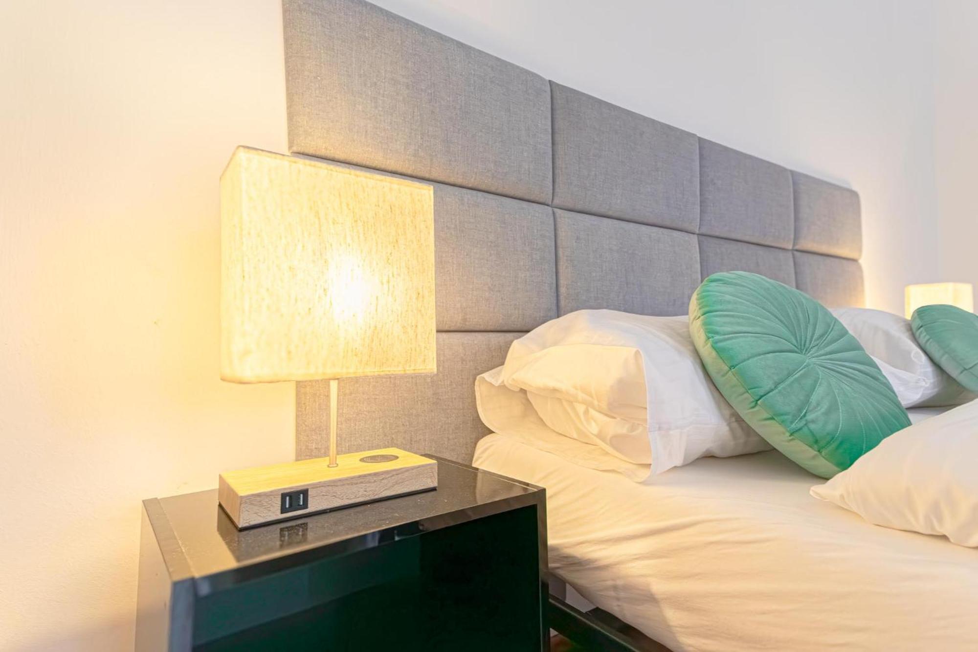 City-Linked 2Br Apartment Near Wiener Stadthalle المظهر الخارجي الصورة
